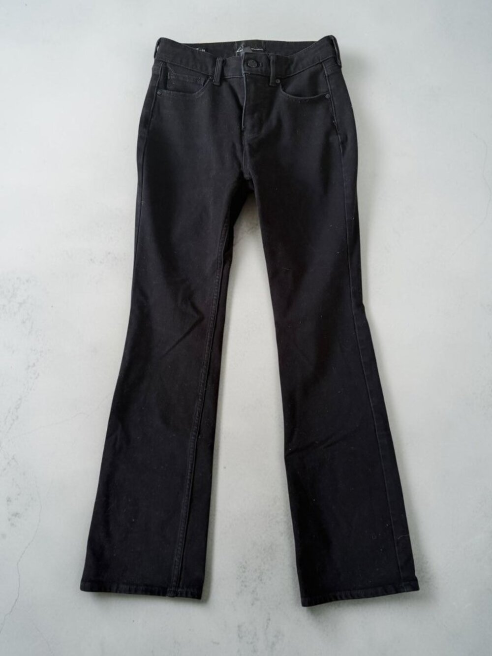 WHITE HOUSE BLACK MARKET WHBM High Rise Black Skinny Flare Jeans Size 00S